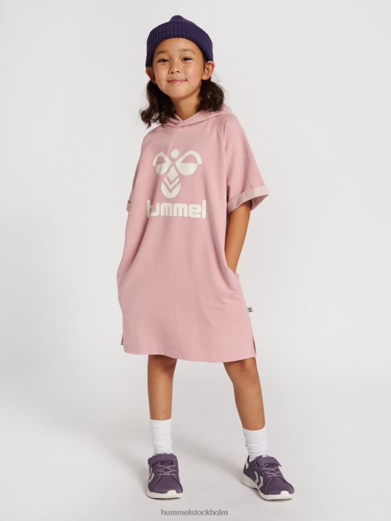 se Hummel barn hmlnaja hoodie klänning s/s LL40V4763 "hoodie klänning"