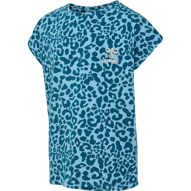 se Hummel barn hmlflowy aop t-shirt s/s LL40V5779 "t-shirt i bomullsblandning"