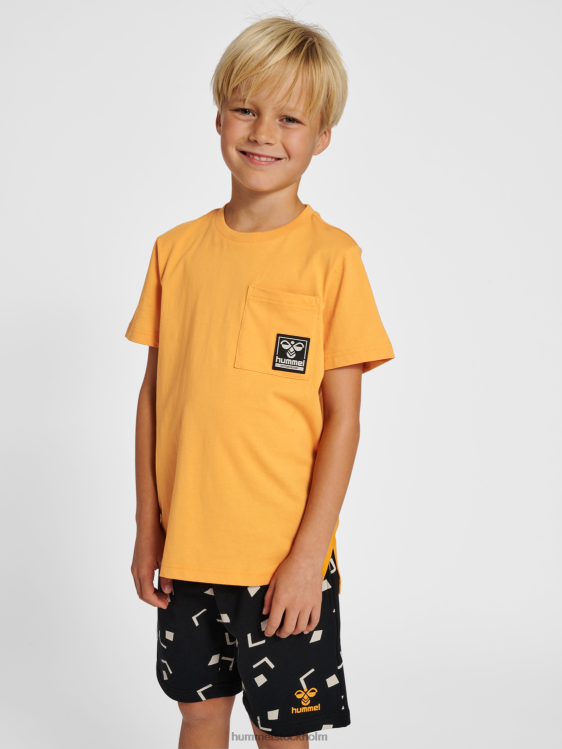 se Hummel barn hmlrock t-shirt s/s LL40V4824 \"klassisk t-shirt\"