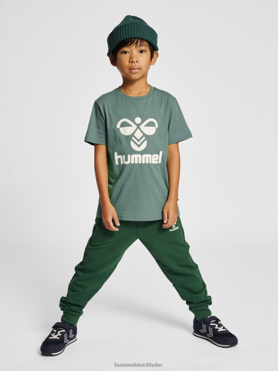 se Hummel barn hmltres t-shirt s/s LL40V4940 \"short-sleeved t-shirt\"