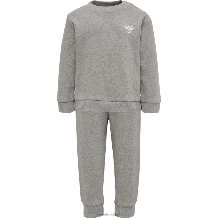 se Hummel barn hmlsanto besättningsdräkt LL40V4608 "crewneck träningsoverall"