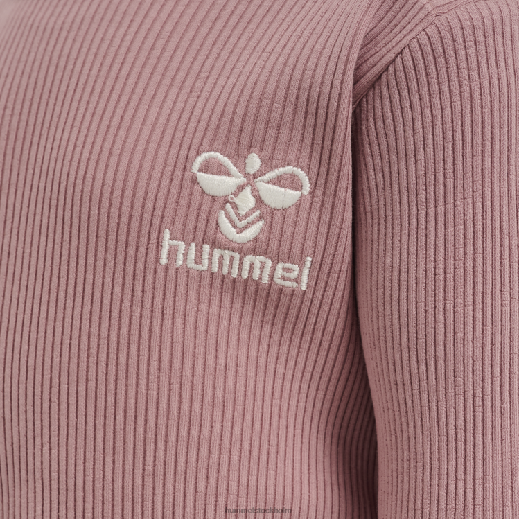 se Hummel barn hmlsami t-shirt l/s LL40V4228 \"långärmad t-shirt\"