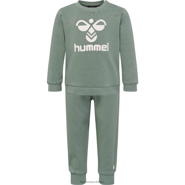 se Hummel barn hmlarine crewsuit LL40V4148 "crewsuit i stretchig bomull"