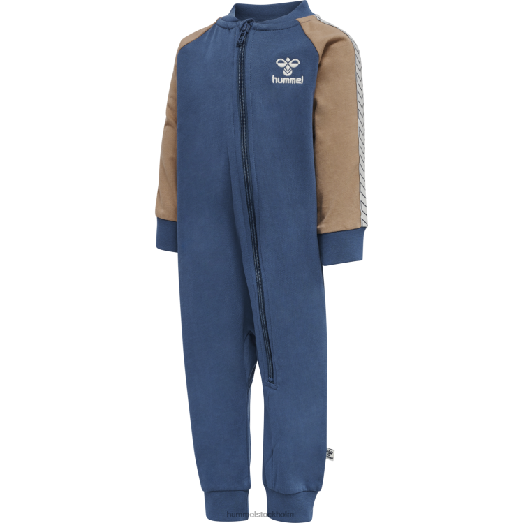 se Hummel barn hmlroy jumpsuit LL40V4597 "sovdräkt i bomull"