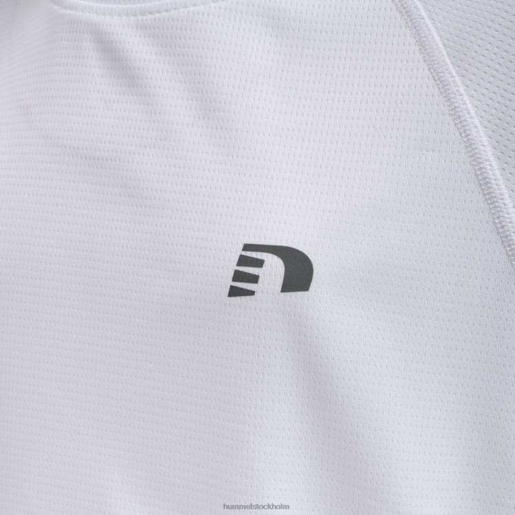 se Hummel barn core löpar t-shirt l/s LL40V6144 \"långärmad t-shirt\"