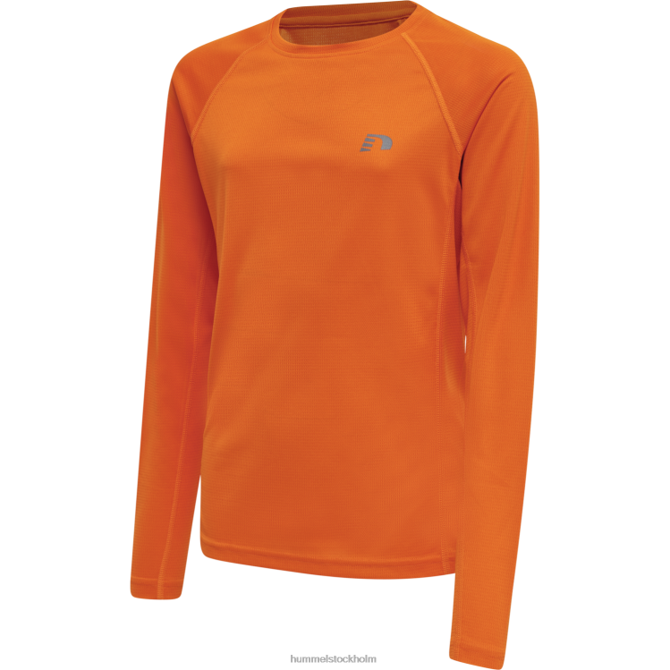 se Hummel barn core löpar t-shirt l/s LL40V6148 "långärmad t-shirt"