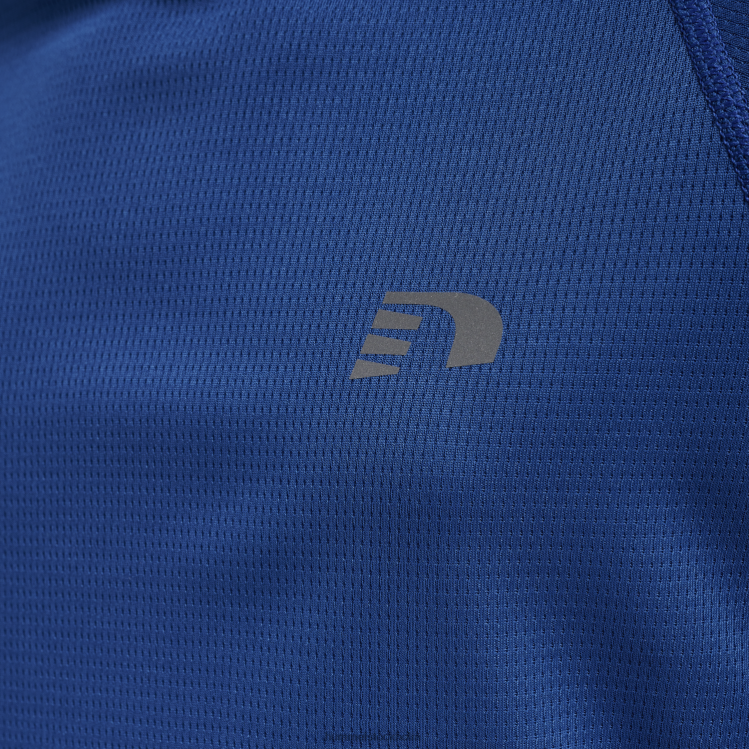 se Hummel barn core löpar t-shirt l/s LL40V6155 \"långärmad t-shirt\"