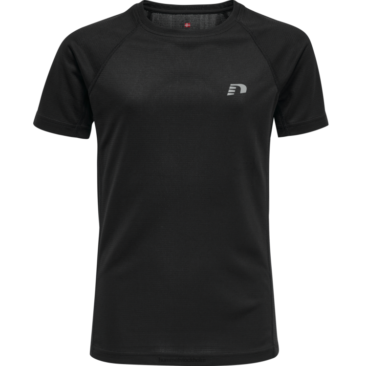 se Hummel barn core löpar t-shirt s/s LL40V6135 \"kortärmad t-shirt\"