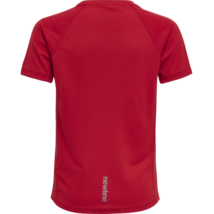 se Hummel barn core löpar t-shirt s/s LL40V6136 \"kortärmad t-shirt\"