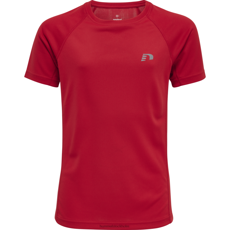 se Hummel barn core löpar t-shirt s/s LL40V6136 \"kortärmad t-shirt\"
