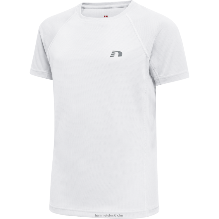 se Hummel barn core löpar t-shirt s/s LL40V6150 "kortärmad t-shirt"