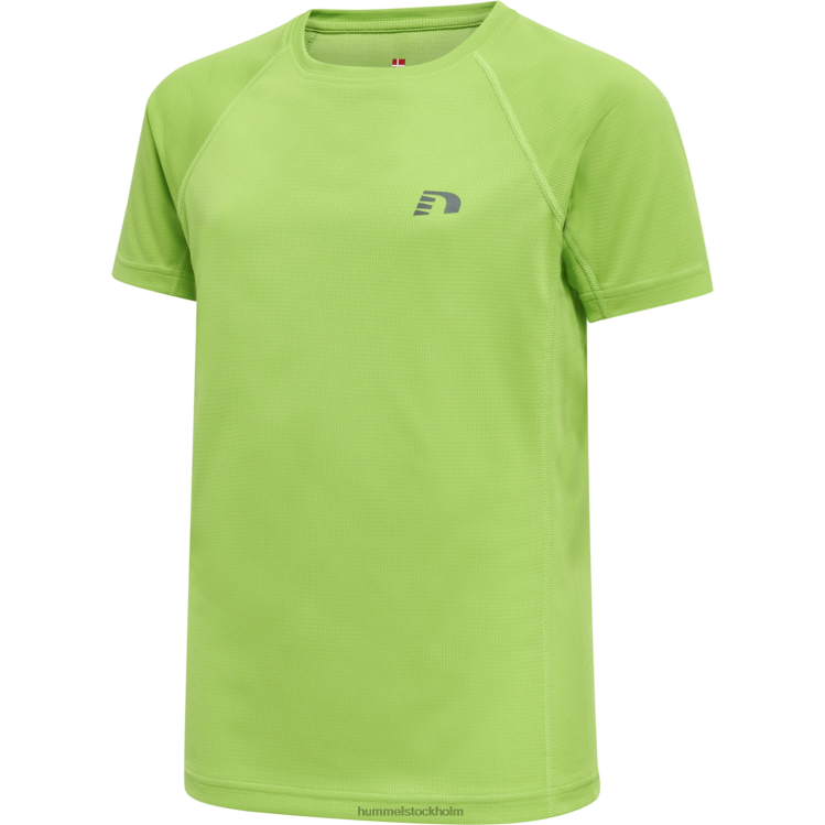 se Hummel barn core löpar t-shirt s/s LL40V6152 "kortärmad t-shirt"