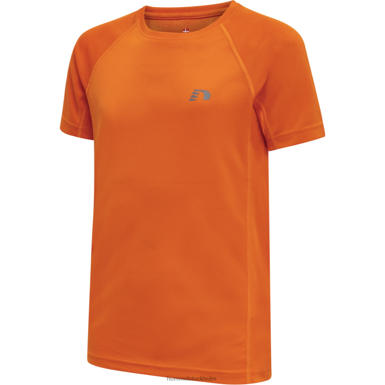 se Hummel barn core löpar t-shirt s/s LL40V6285 "kortärmad t-shirt"