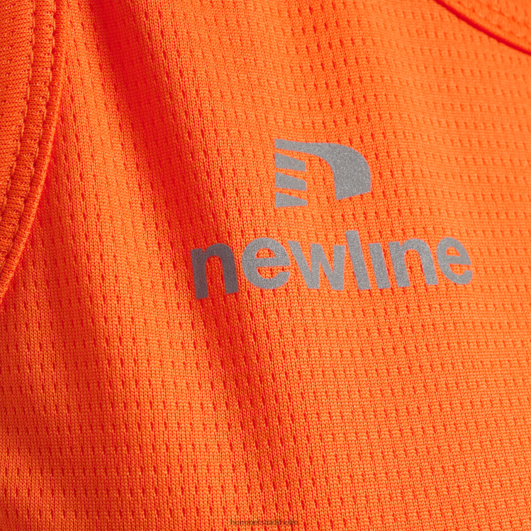 se Hummel kvinnor atletisk löparsinglet LL40V2294 \"Kläder\"