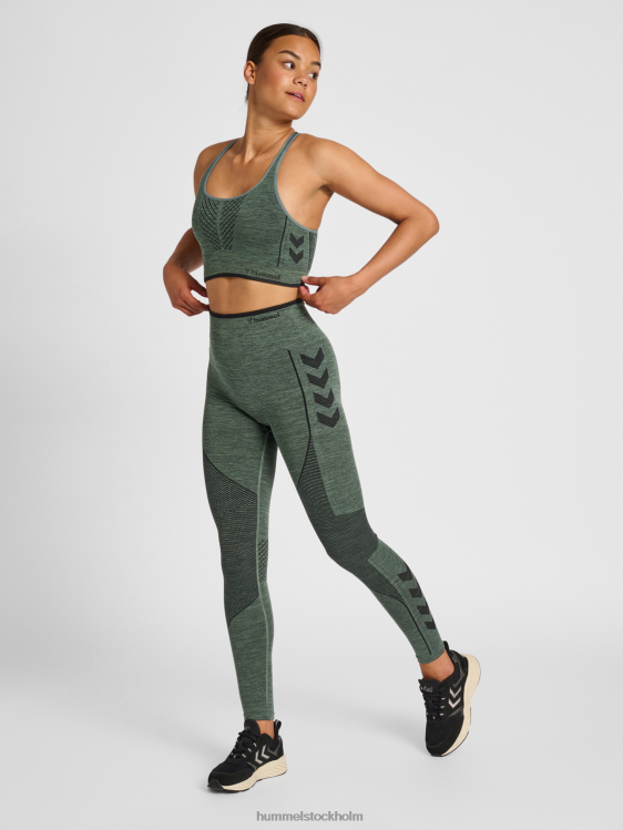 se Hummel kvinnor hmlmt aly seamless sport topp LL40V2813 \"sport-bh-topp\"
