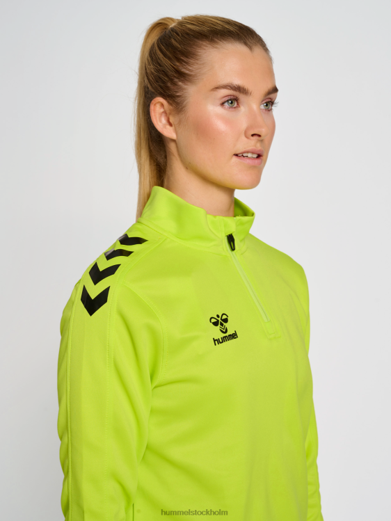 se Hummel kvinnor hmlcore xk halv zip sweat LL40V3209 \"tröja med halv dragkedja\"