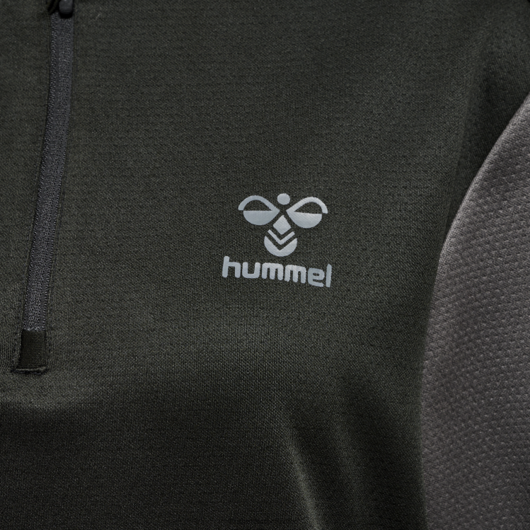 se Hummel kvinnor hmlongrid 1/2 zip poly sweat wo LL40V2696 \"tröja med dragkedja\"