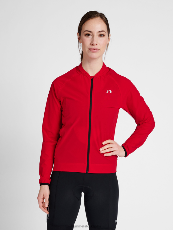 se Hummel kvinnor core cykeljacka LL40V2911 "cykeljacka"
