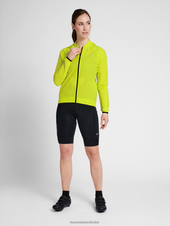 se Hummel kvinnor core cykeljacka LL40V2917 \"cykeljacka\"