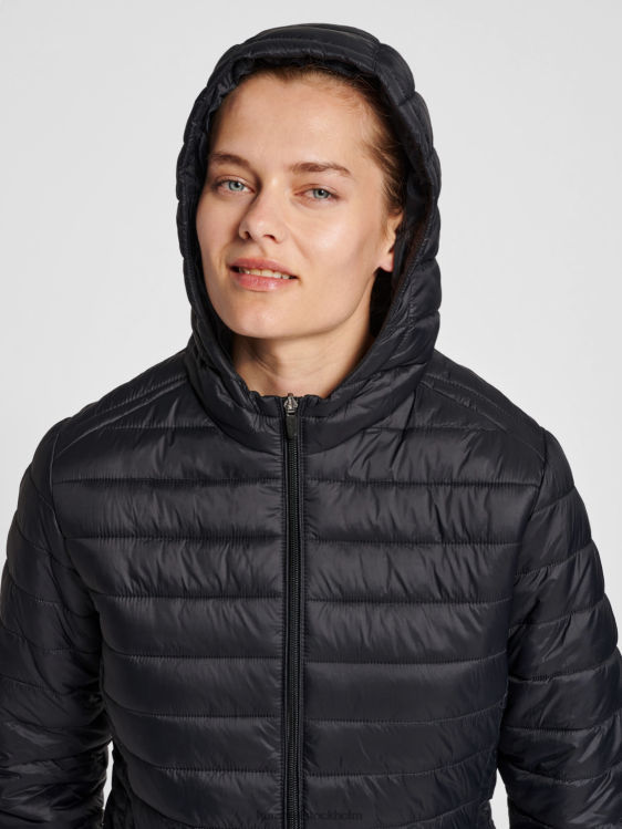 se Hummel kvinnor hmlröd quiltad huvajacka LL40V2867 \"quiltad jacka med huva\"