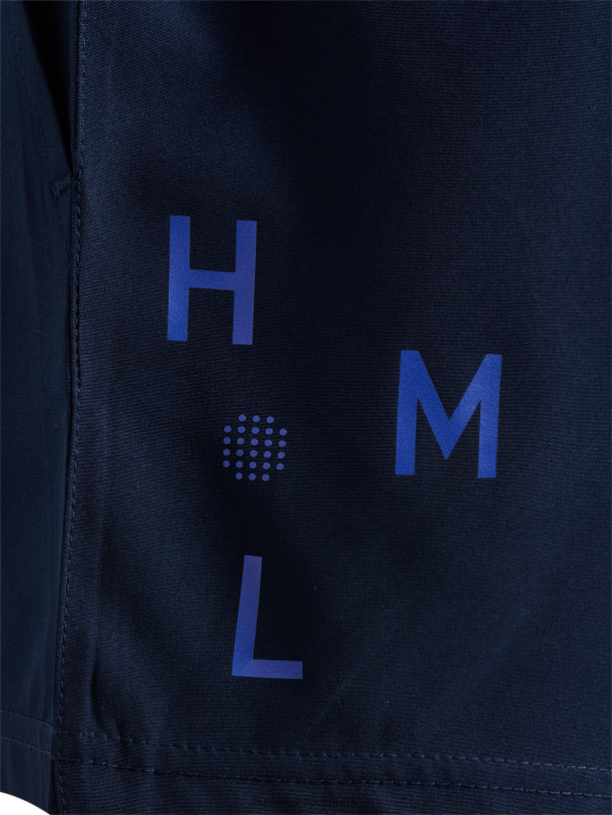 se Hummel kvinnor hmlcourt vävda shorts LL40V2404 \"sportiga shorts\"