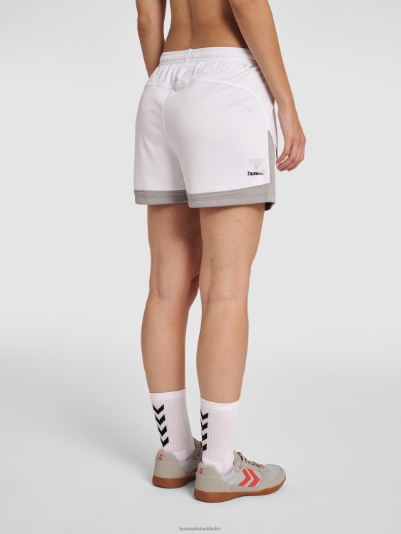 se Hummel kvinnor hmllead polyshorts LL40V3647 \"träningsshorts\"