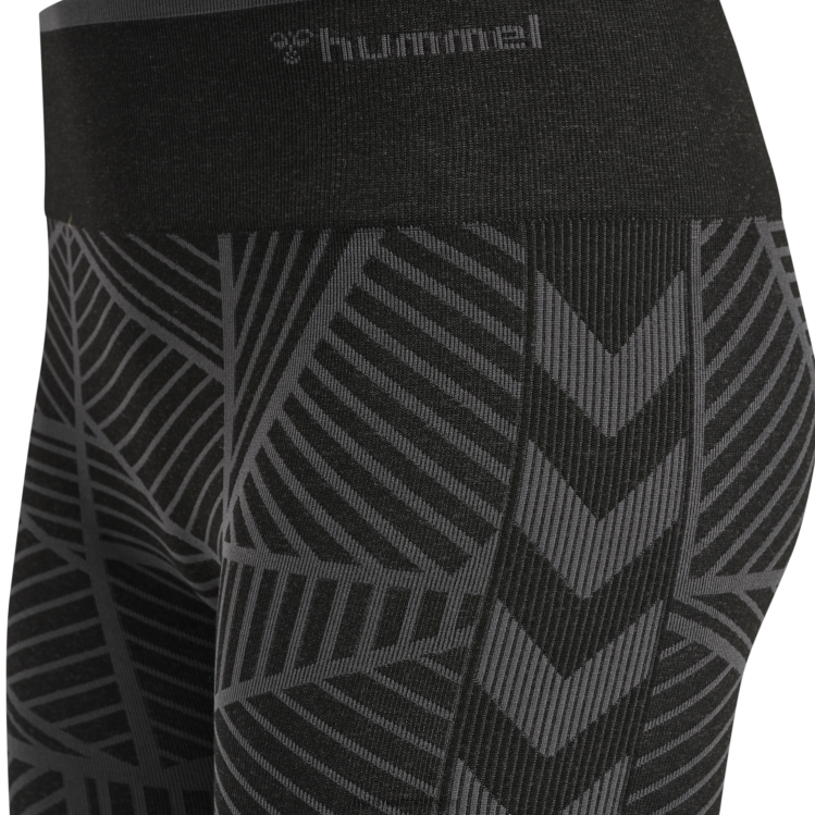 se Hummel kvinnor hmlmt energy seamless mw shorts LL40V3585 \"shorts\"