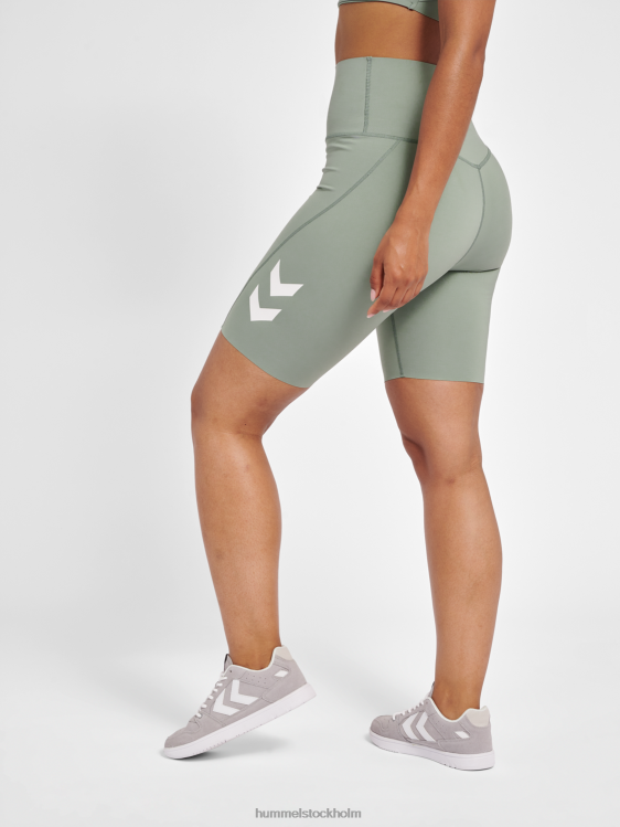se Hummel kvinnor hmlmt grace hw tighta shorts LL40V2919 \"tighta shorts med hög midja\"