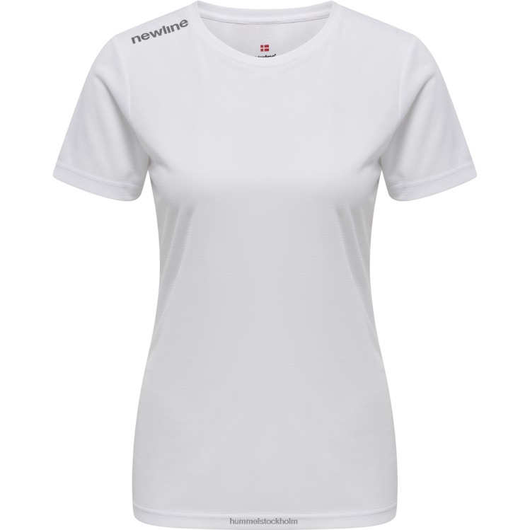 se Hummel kvinnor core funktionell t-shirt s/s LL40V3539 \"mesh t-shirt\"