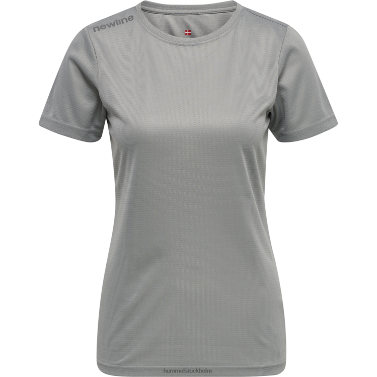 se Hummel kvinnor core funktionell t-shirt s/s LL40V3674 \"mesh t-shirt\"
