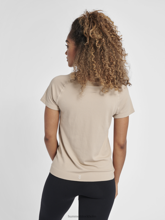 se Hummel kvinnor hlmt flow sömlös t-shirt LL40V3076 \"t-shirt\"