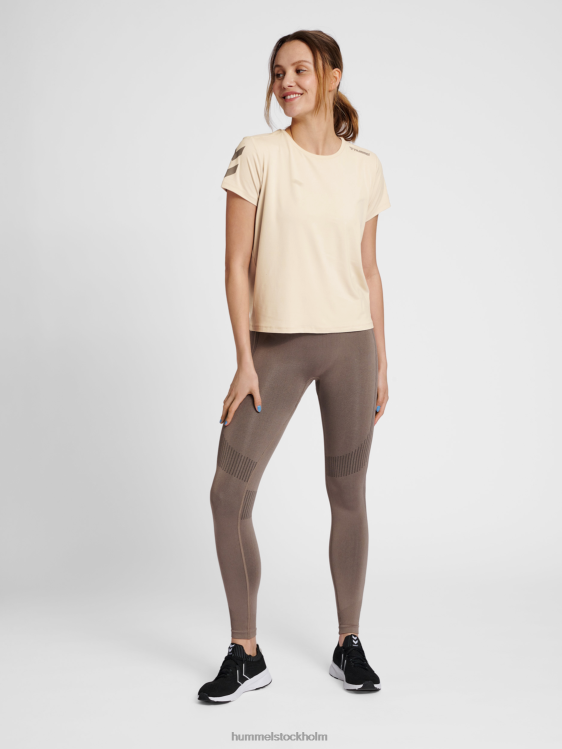 se Hummel kvinnor hlmt taylor t-shirt LL40V3045 \"t-shirt\"