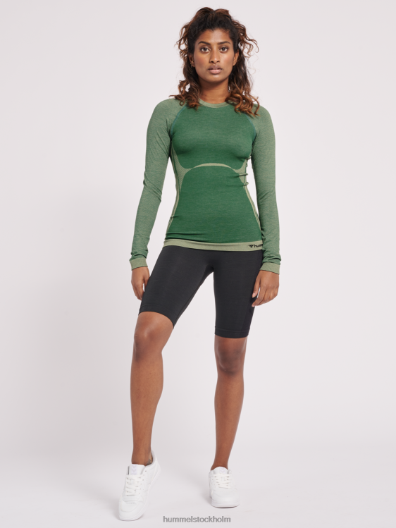 se Hummel kvinnor hmlclea sömlös tight t-shirt ls LL40V3231 \"långärmad tight t-shirt\"