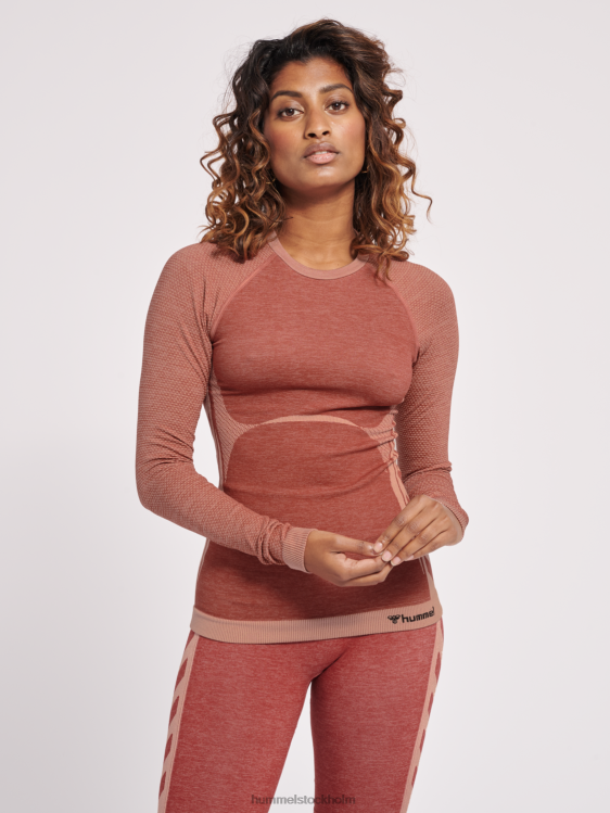 se Hummel kvinnor hmlclea sömlös tight t-shirt ls LL40V3493 \"långärmad tight t-shirt\"