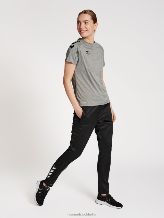se Hummel kvinnor hmlcore xk core poly t-shirt s/s LL40V2648 \"t-shirt\"