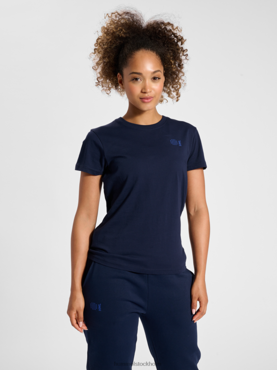 se Hummel kvinnor hmlcourt t-shirt i bomull s/s LL40V2334 "lätt sportig t-shirt"