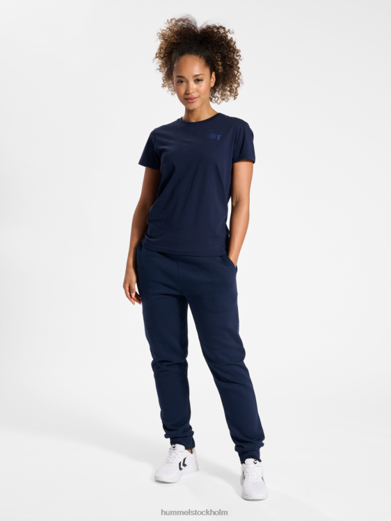 se Hummel kvinnor hmlcourt t-shirt i bomull s/s LL40V2334 \"lätt sportig t-shirt\"