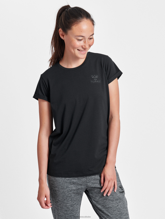 se Hummel kvinnor hmlisobella t-shirt s/s LL40V3704 "klassisk t-shirt med logotyp"