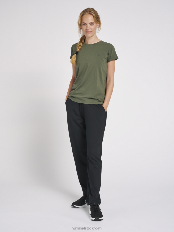 se Hummel kvinnor hmlisobella t-shirt s/s LL40V3975 \"klassisk t-shirt med logotyp\"