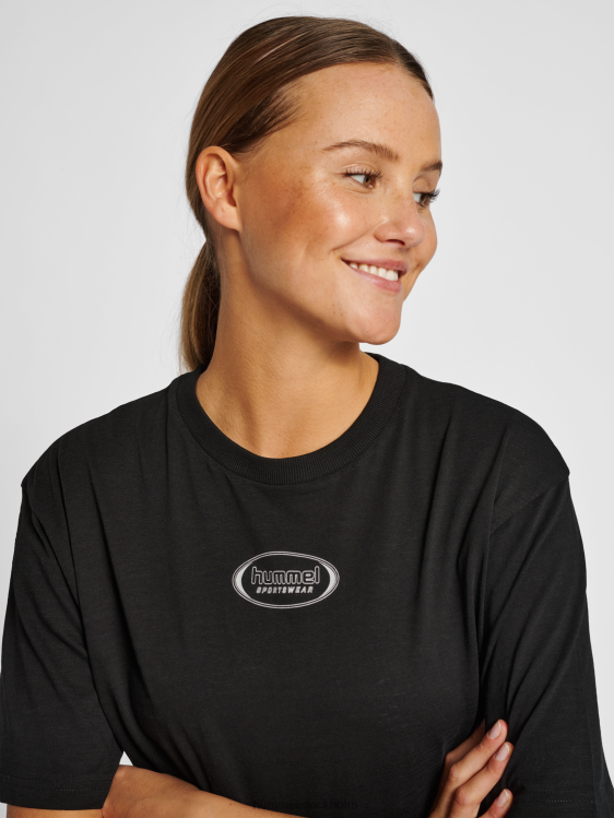 se Hummel kvinnor hmllgc tammy t-shirt LL40V2311 \"lös passform t-shirt\"