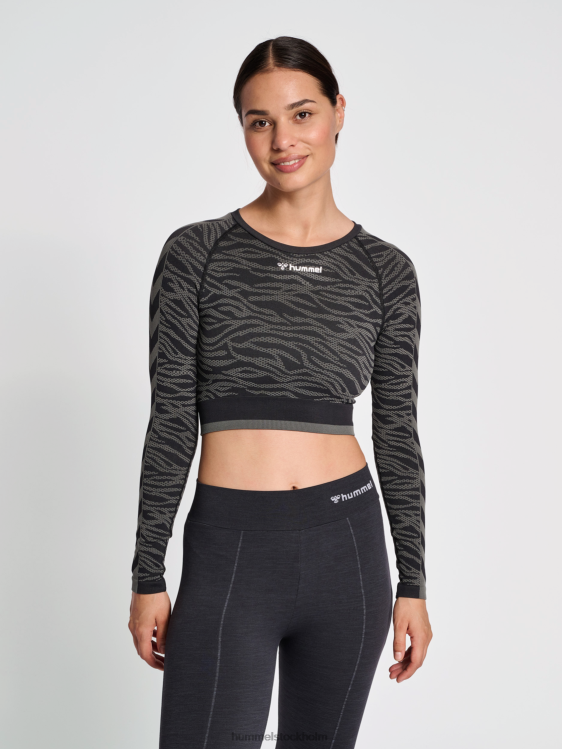 se Hummel kvinnor hmlmt saga seamless crop t-shirt ls LL40V2686 "avskuren långärmad t-shirt"