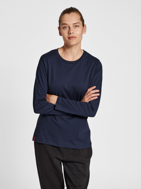 se Hummel kvinnor hmlröd basic t-shirt l/s LL40V2717 "långärmad t-shirt"