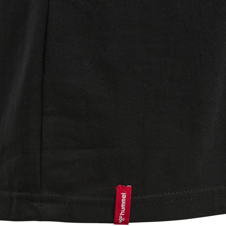 se Hummel kvinnor hmlröd basic t-shirt s/s LL40V2721 \"kortärmad t-shirt\"