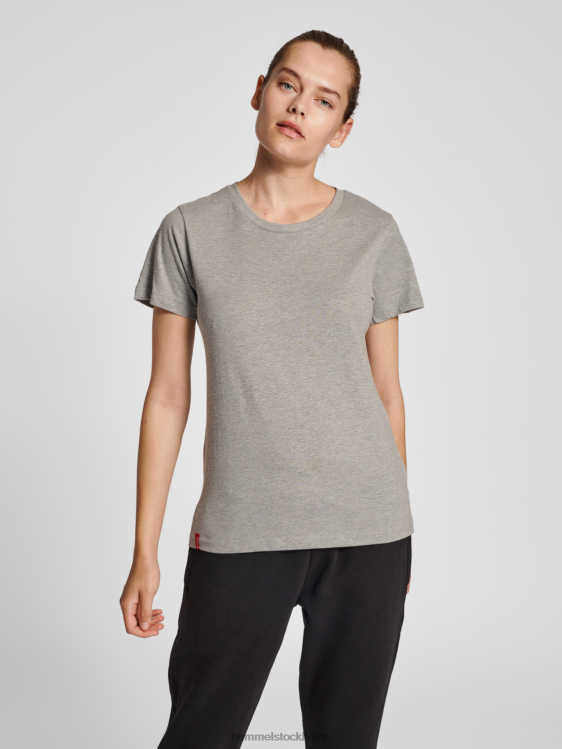 se Hummel kvinnor hmlröd basic t-shirt s/s LL40V2955 "kortärmad t-shirt"