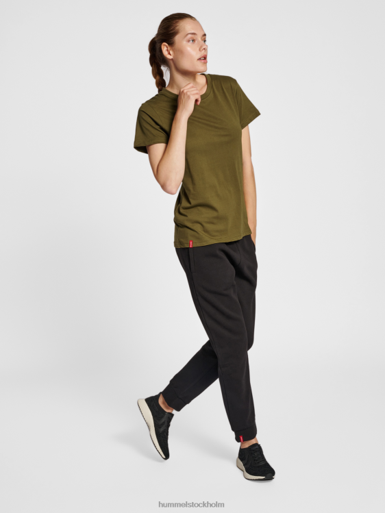 se Hummel kvinnor hmlröd basic t-shirt s/s LL40V2970 \"kortärmad t-shirt\"