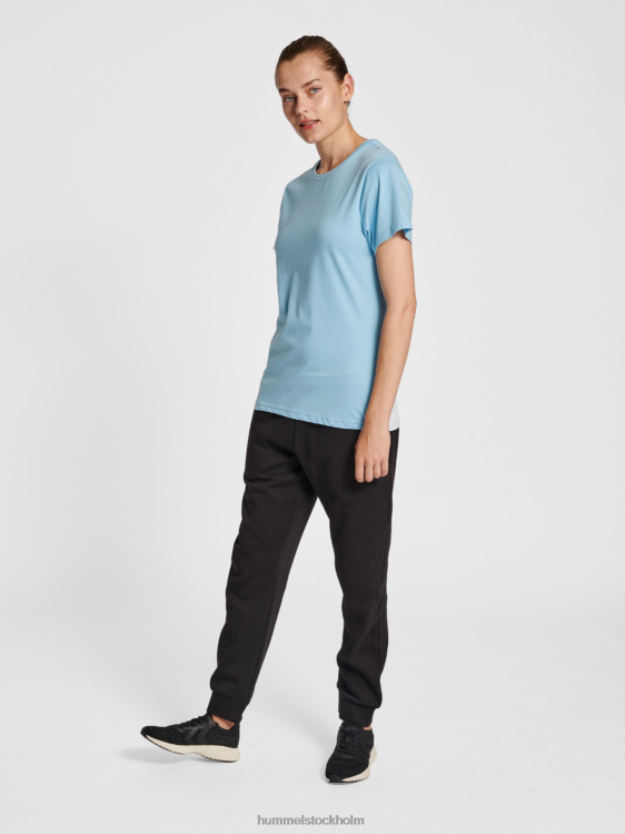 se Hummel kvinnor hmlröd basic t-shirt s/s LL40V3144 \"kortärmad t-shirt\"