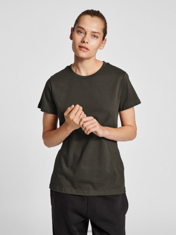 se Hummel kvinnor hmlröd tung t-shirt s/s LL40V2892 "kortärmad t-shirt"