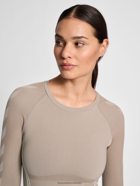 se Hummel kvinnor hmlte christel sömlös t-shirt l/s LL40V2770 \"långärmad t-shirt\"