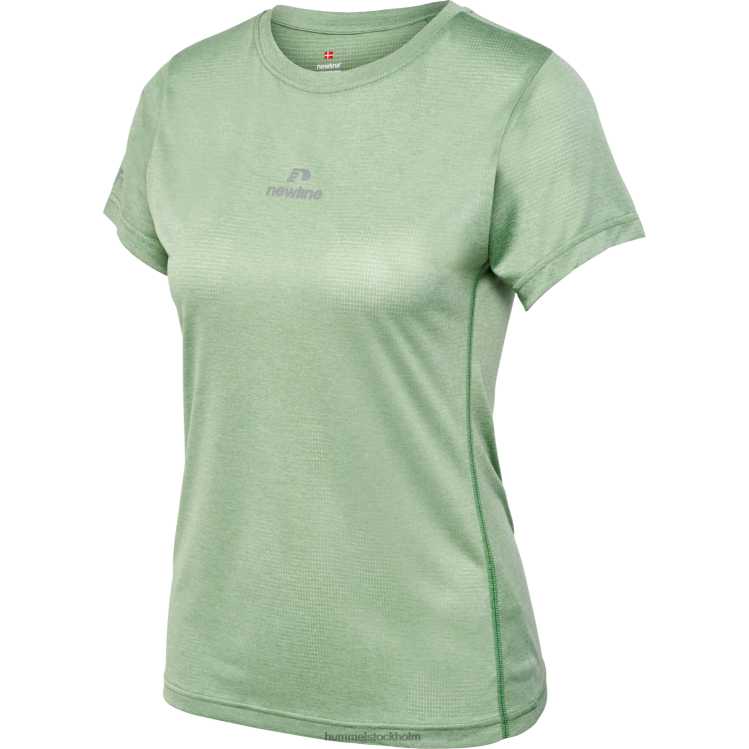 se Hummel kvinnor nwlcleveland t-shirt s/s LL40V2408 \"lätt t-shirt\"