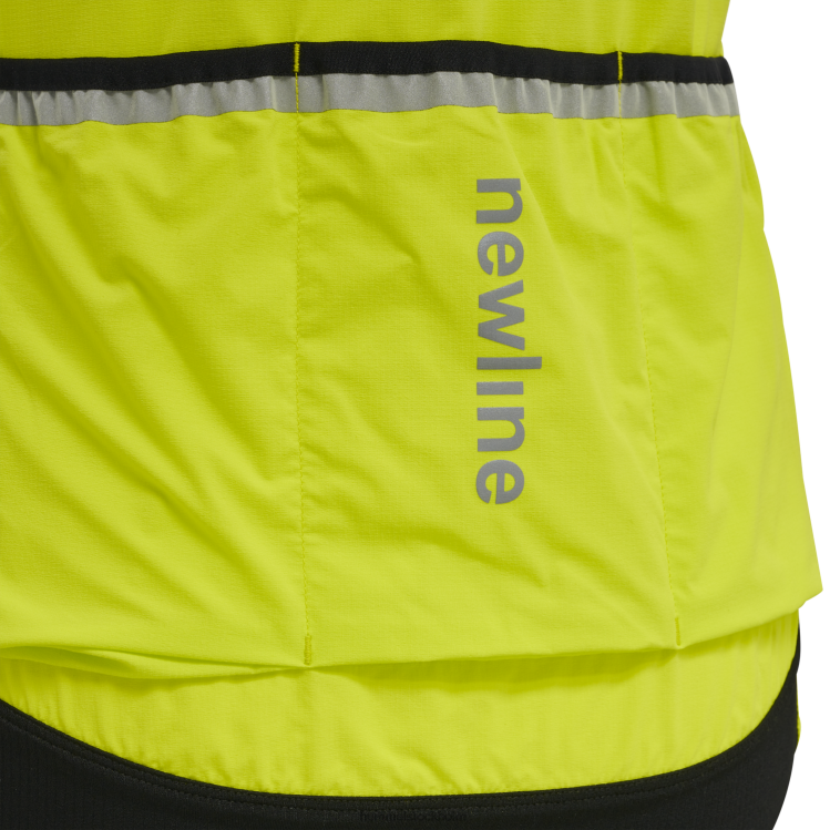 se Hummel kvinnor core cykel gilet LL40V3137 \"cykel gilet\"